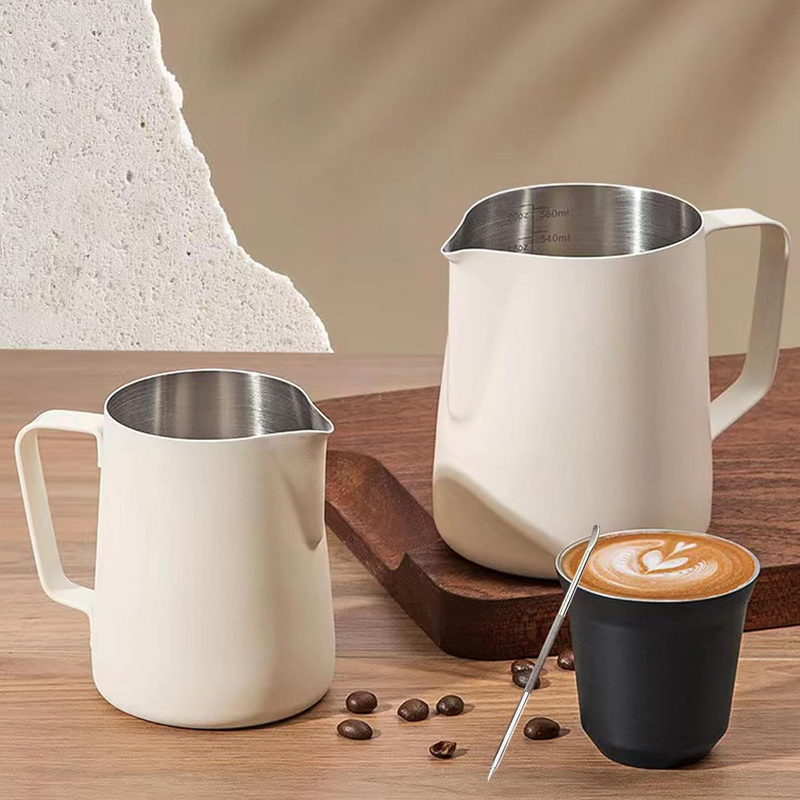 Milchkanne aus Edelstahl mit M – Barista Milk Jug Bewertung und Preis